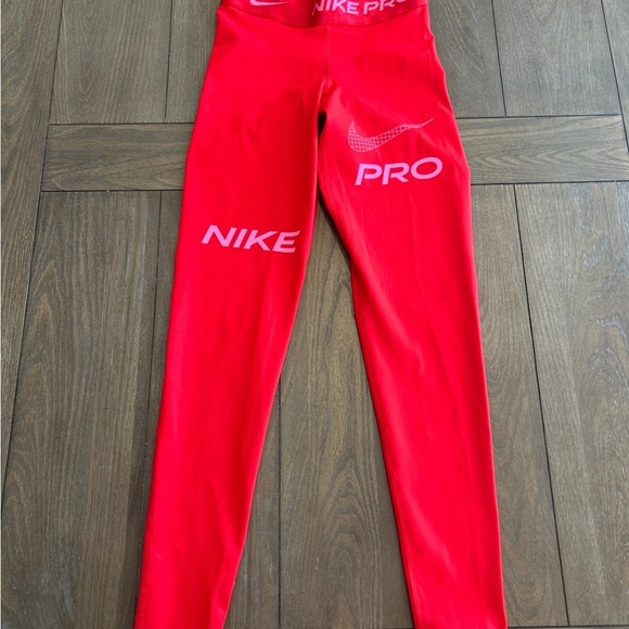 Nike Kids Pro Red Leggings - Picture 1 of 5